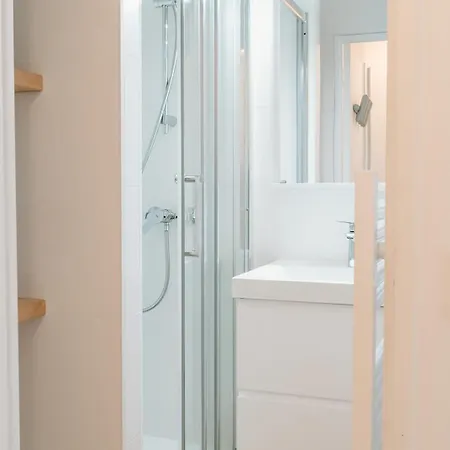 Belisaire Apartment *